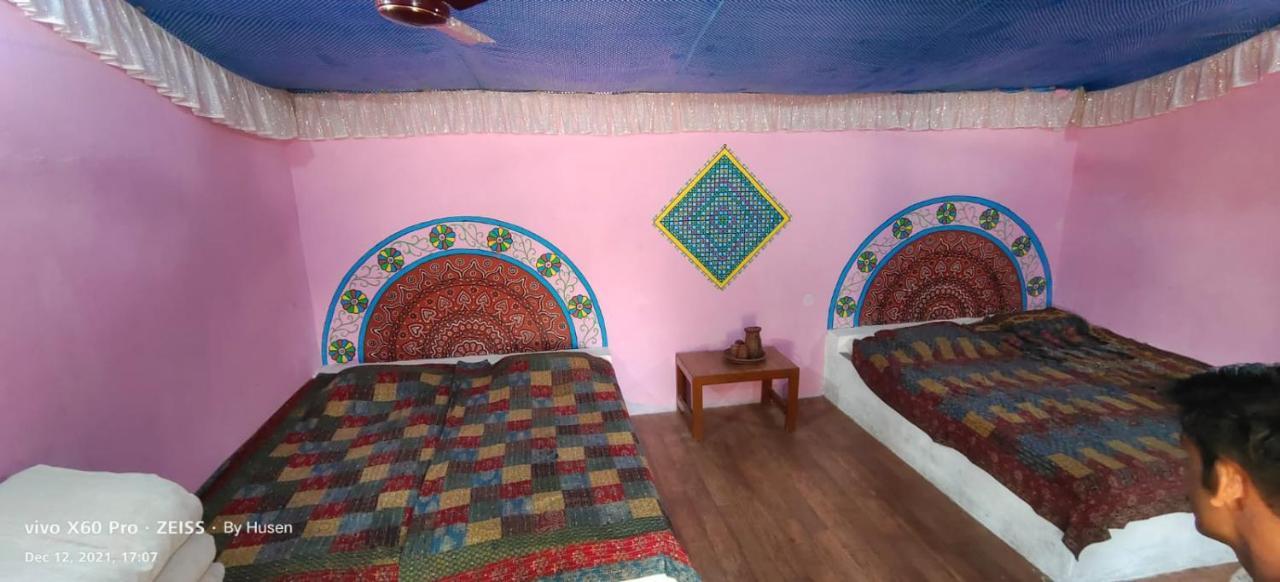 Bherandiāla Mahefeel E Rann Resort מראה חיצוני תמונה