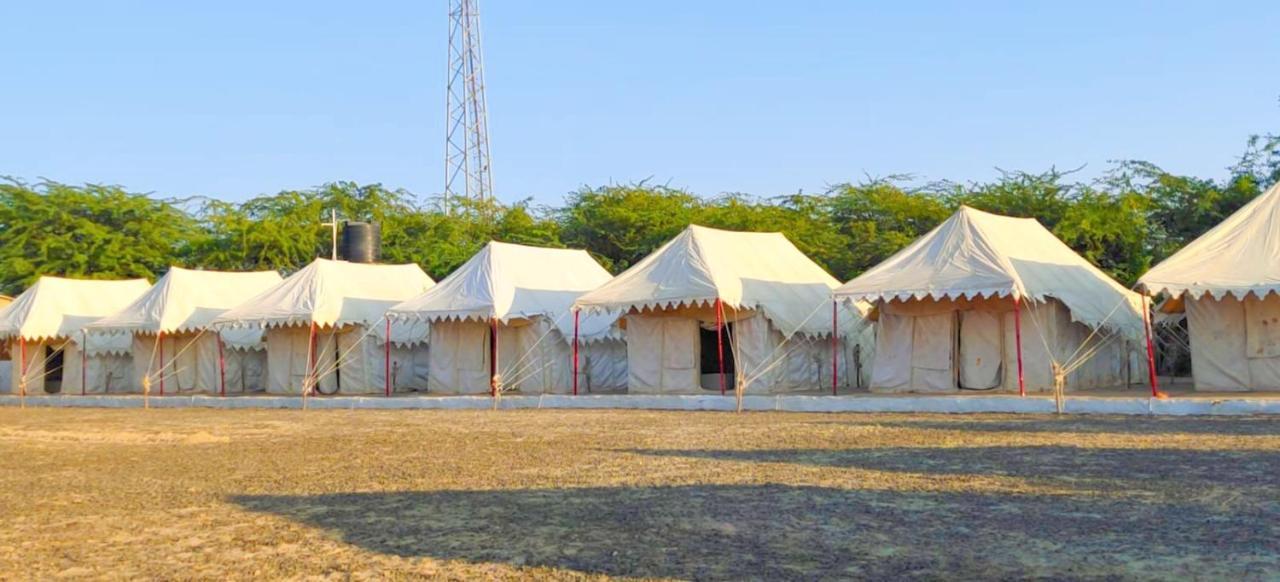 Bherandiāla Mahefeel E Rann Resort מראה חיצוני תמונה
