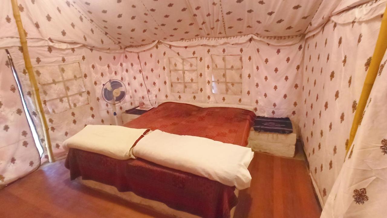 Bherandiāla Mahefeel E Rann Resort מראה חיצוני תמונה